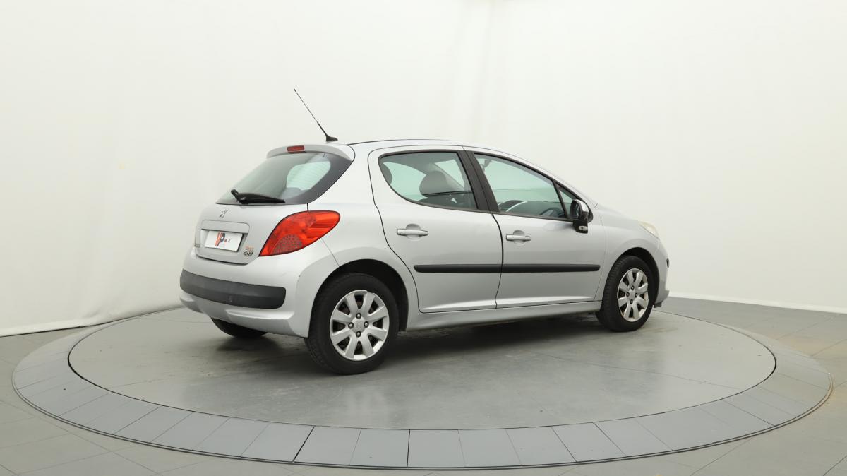 Voiture d'occasion Peugeot 207