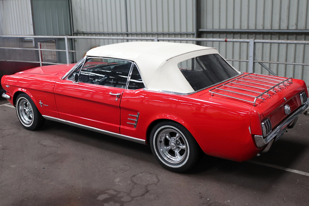 Voiture d'occasion Ford Mustang